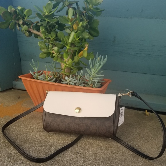 Bags - Picture 2 of 3